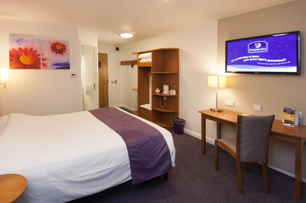 Premier Inn Birmingham South - Hall Green 외부 사진