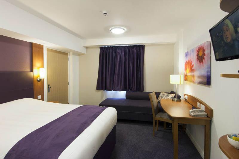 Premier Inn Birmingham South - Hall Green 외부 사진